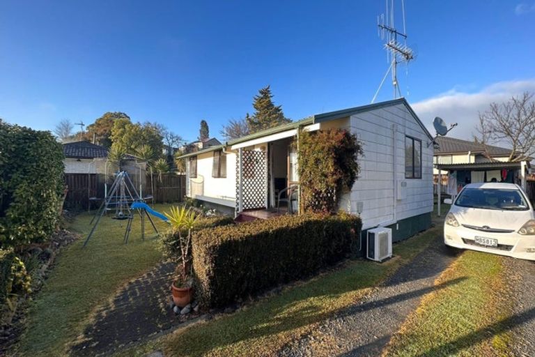 Photo of property in 4a Glenview Terrace, Glenview, Hamilton, 3206