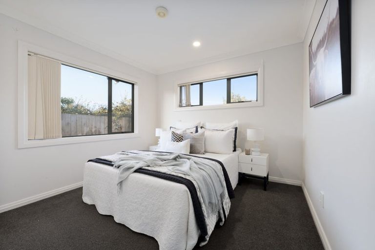 Photo of property in 51 Semillon Avenue, Henderson, Auckland, 0612