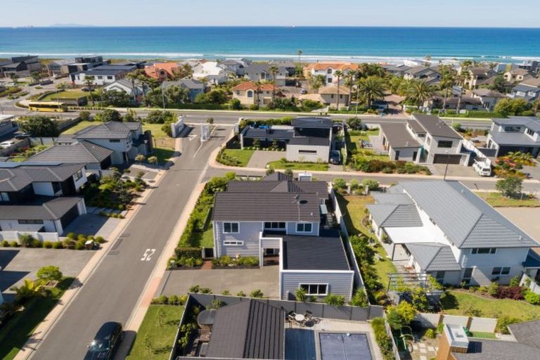 Photo of property in 14 Oceania Sands Way, Papamoa Beach, Papamoa, 3118