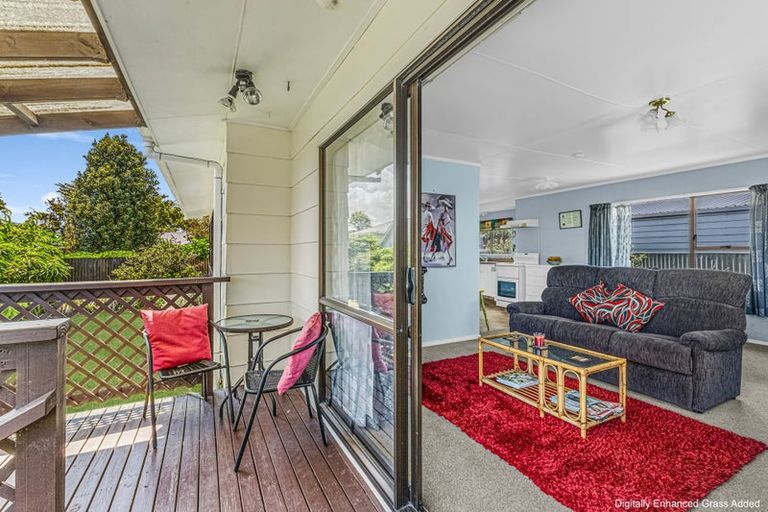 Photo of property in 2 Hodge Place, Aramoho, Whanganui, 4500