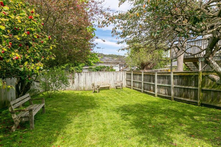 Photo of property in 538 Broadway, Strathmore Park, Wellington, 6022