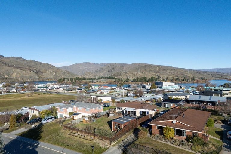 Photo of property in 60 Donegal Street, Cromwell, 9310