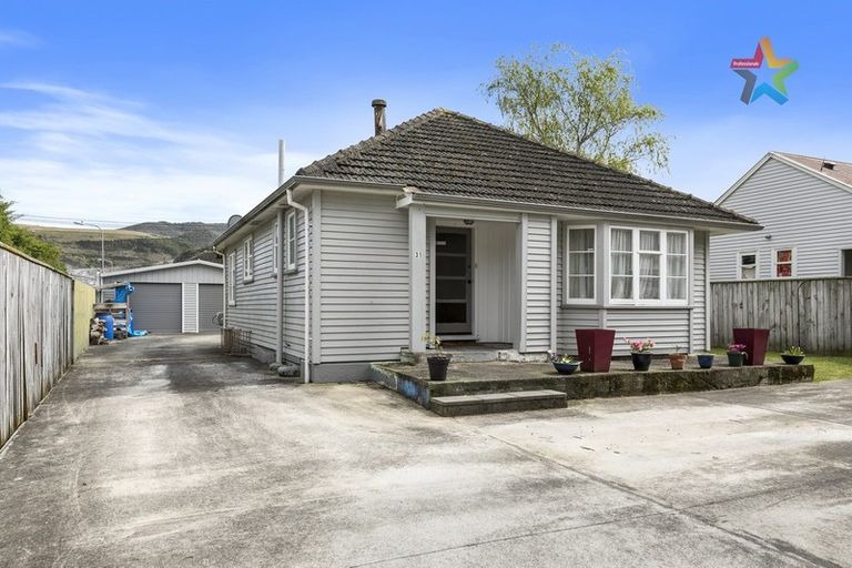 Photo of property in 31 Petherick Street, Taita, Lower Hutt, 5011