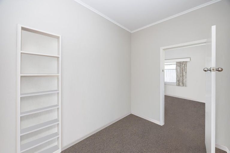 Photo of property in 15 Carey Street, Maeroa, Hamilton, 3200