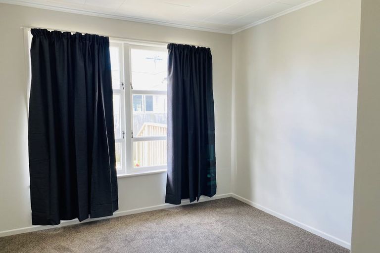 Photo of property in 53b Rollerson Street, Papakura, 2110