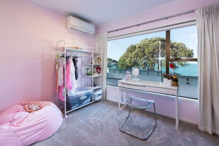 Photo of property in 18 Red Bluff Rise, Campbells Bay, Auckland, 0630