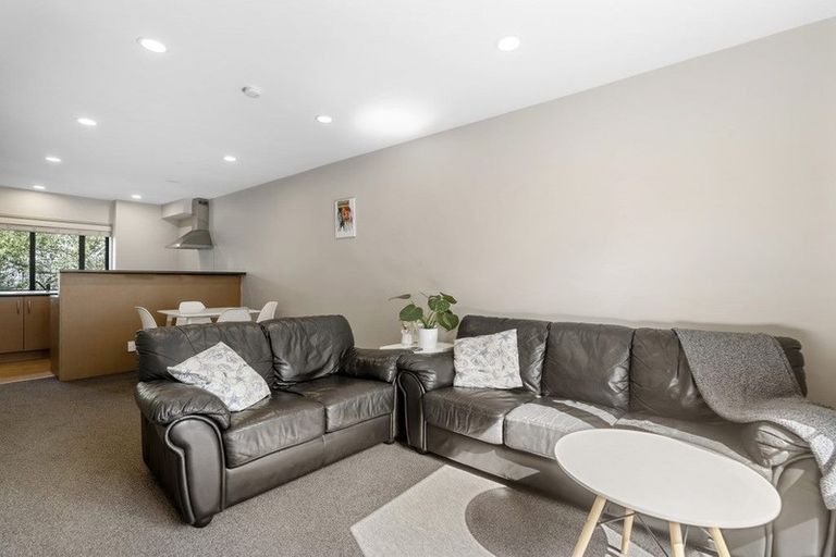 Photo of property in 4 Dovedale Place, Parnell, Auckland, 1010