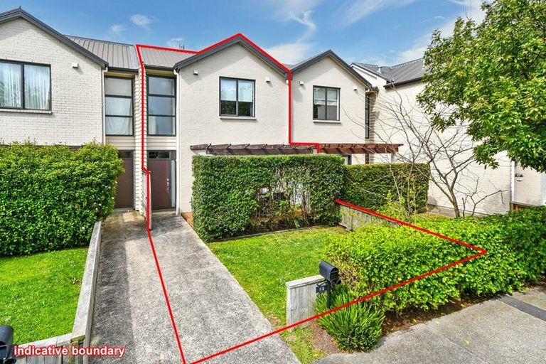 Photo of property in 27 Popokatea Drive, Takanini, 2112