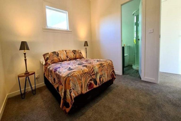 Photo of property in 55 Parris Street, Waitara, 4320