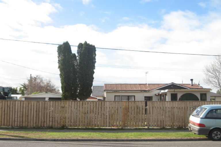 Photo of property in 42 Geddis Avenue, Maraenui, Napier, 4110