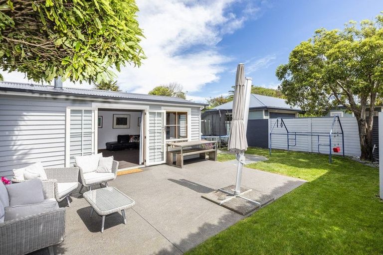 Photo of property in 226 Estuary Road, South New Brighton, Christchurch, 8062
