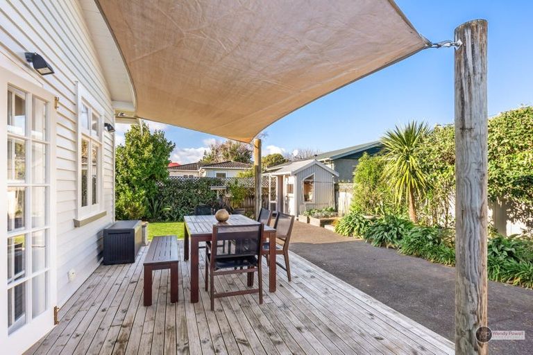 Photo of property in 16 Montague Street, Alicetown, Lower Hutt, 5010