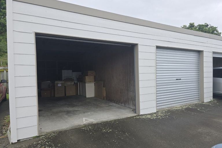 Photo of property in 16 Rimutaka Street, Paraparaumu, 5032