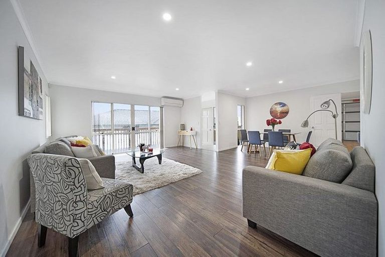 Photo of property in 39 Jadewynn Drive, Massey, Auckland, 0614