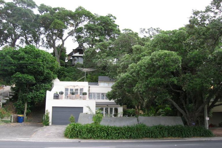Photo of property in 1/7 Inga Road, Milford, Auckland, 0620