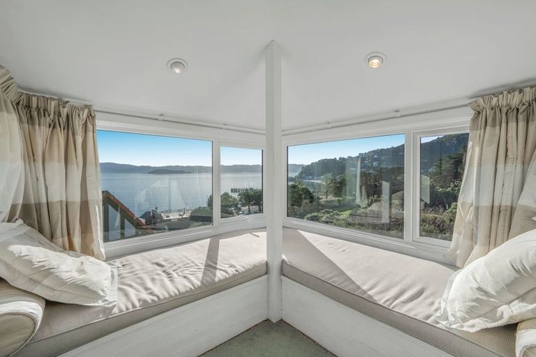 Photo of property in 10a Moana Road, Days Bay, Lower Hutt, 5013