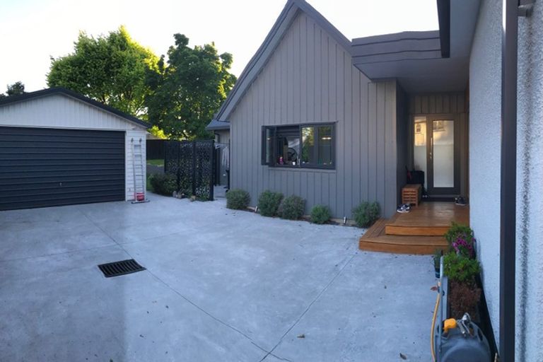 Photo of property in 15 Williams Street, Cambridge, 3434