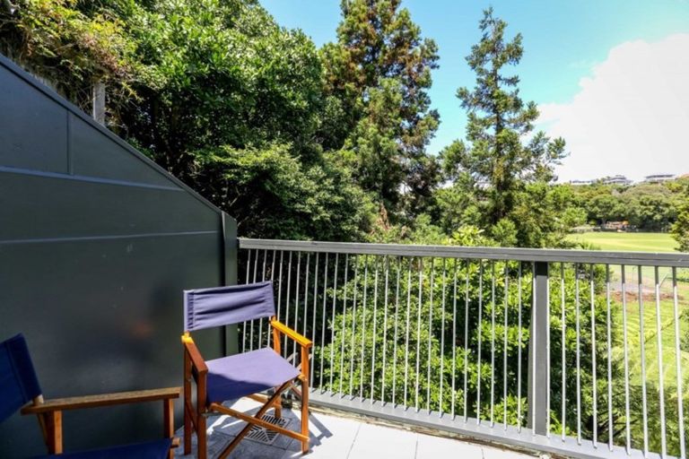 Photo of property in 365 Saint Aubyn Street, Moturoa, New Plymouth, 4310