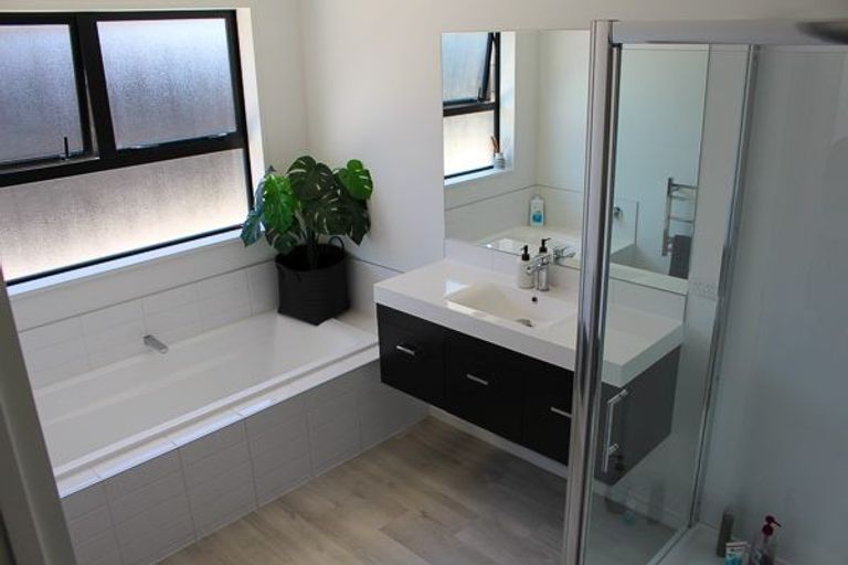 Photo of property in 28 Grigg Drive, Witherlea, Blenheim, 7201