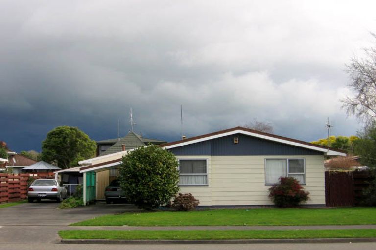Photo of property in 54 Maxwells Line, Awapuni, Palmerston North, 4412