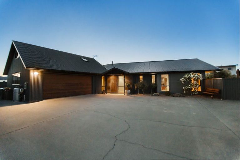 Photo of property in 22 Larch Crescent, Alexandra, 9320