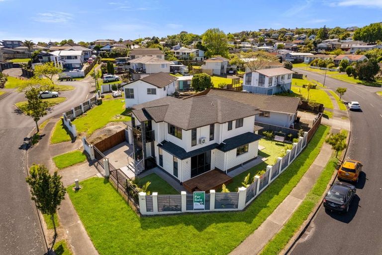 Photo of property in 14a Charntay Avenue, Clover Park, Auckland, 2019