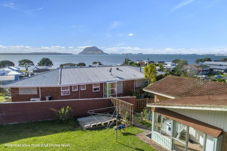 Photo of property in 45 Seaway Terrace, Otumoetai, Tauranga, 3110