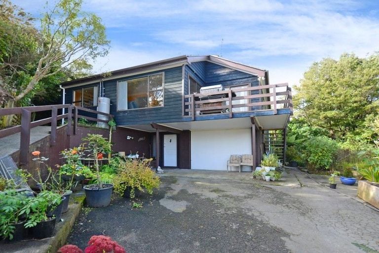 Photo of property in 62 Lord Street, Stokes Valley, Lower Hutt, 5019