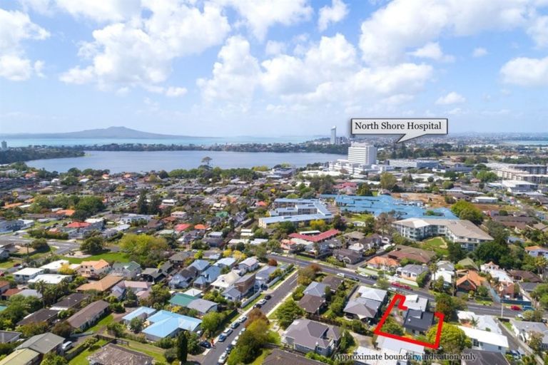 Photo of property in 2/23 Nile Road, Milford, Auckland, 0620
