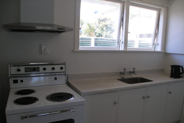 Photo of property in 3 Sydney Street, Palmerston North, 4414