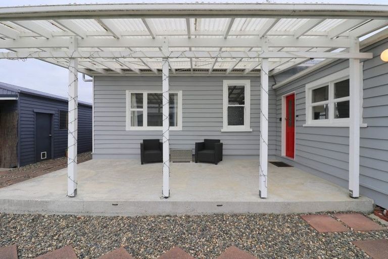 Photo of property in 34 Wallace Street, Grasmere, Invercargill, 9810