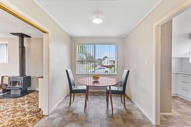 Photo of property in 13 Lantana Avenue, Bell Block, New Plymouth, 4312