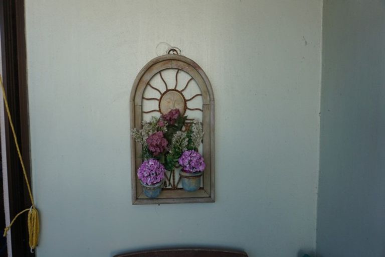 Photo of property in 16 Dewe Terrace, Foxton Beach, Foxton, 4815