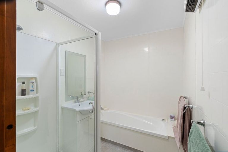 Photo of property in 15 Tavistock Road, Koputaroa, Levin, 5575