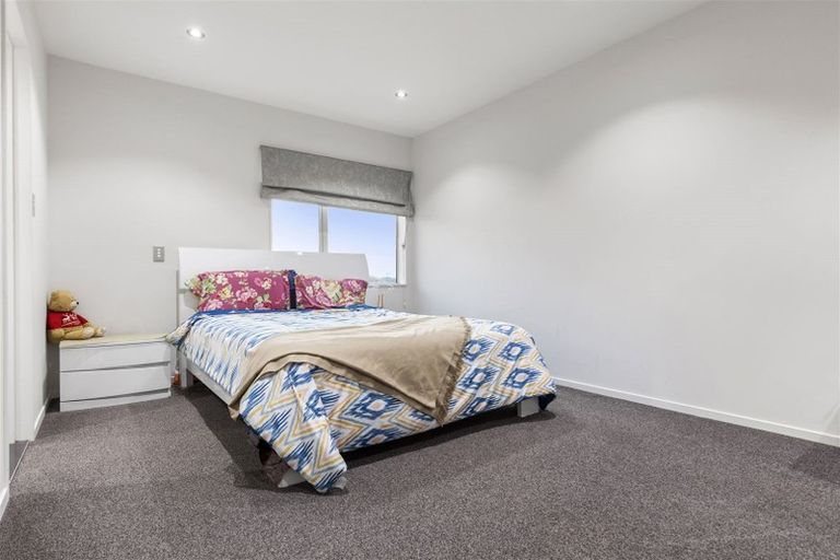 Photo of property in 242c Porchester Road, Takanini, 2112