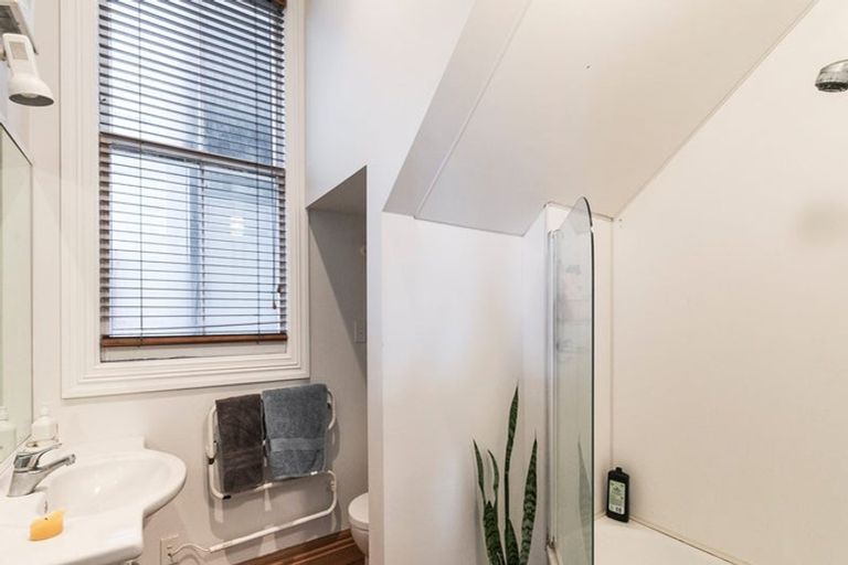 Photo of property in 1/246 The Terrace, Wellington Central, Wellington, 6011