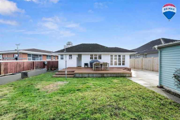 Photo of property in 216 Taita Drive, Avalon, Lower Hutt, 5011