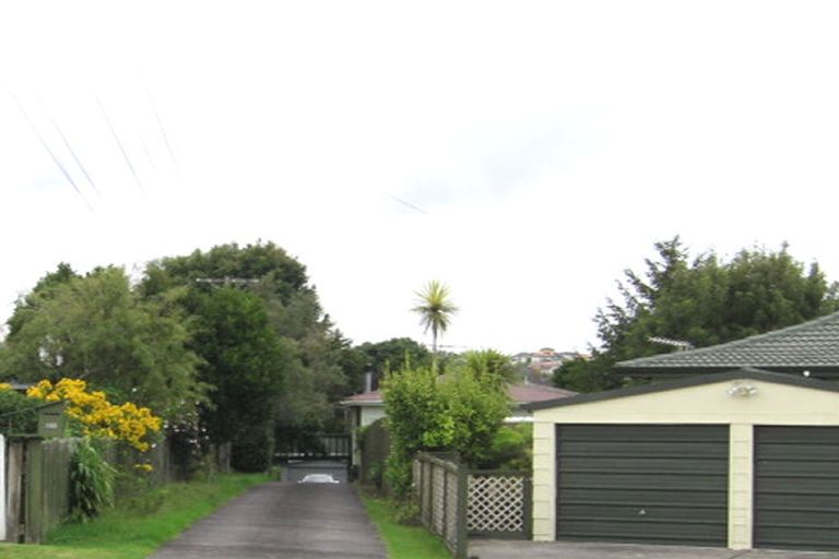 Photo of property in 352 Royal Road, Massey, Auckland, 0614