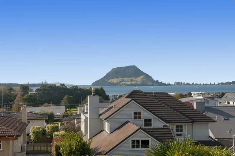 Photo of property in 23 Seaview Road, Otumoetai, Tauranga, 3110