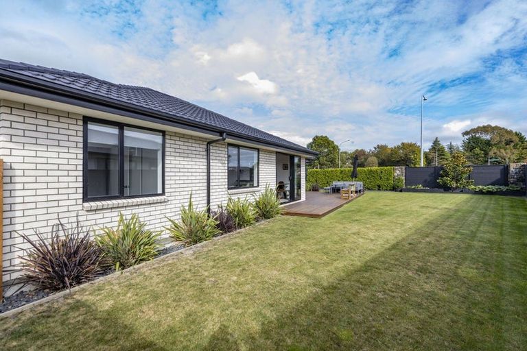 Photo of property in 24 John Raven Lane, Woodend, 7610