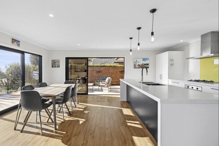 Photo of property in 73a Richmond Road, Pohara, Takaka, 7183