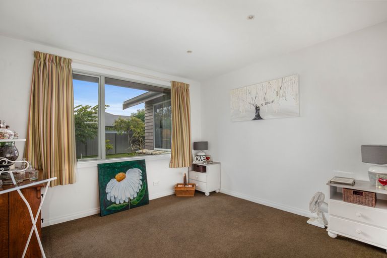 Photo of property in 6 Houlahan Street, Clyde, 9330