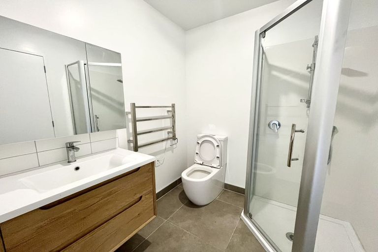 Photo of property in 29 Falcon Crescent, Hobsonville, Auckland, 0618