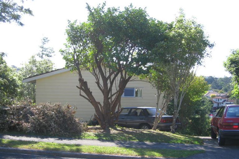 Photo of property in 14 Squirrel Lane, Browns Bay, Auckland, 0630