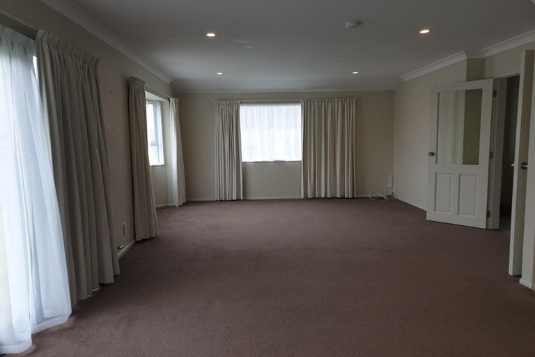 Photo of property in 19 Mandel Mews, Waiwhetu, Lower Hutt, 5010