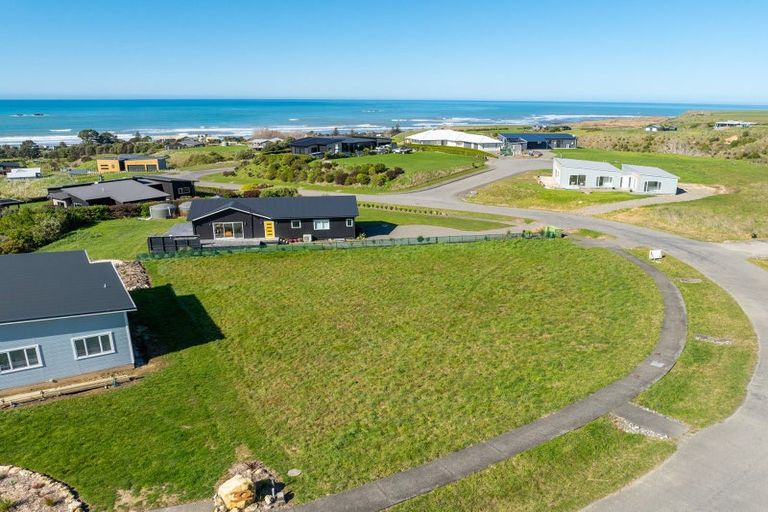 Photo of property in 30 Tama Road, Riversdale Beach, Masterton, 5872