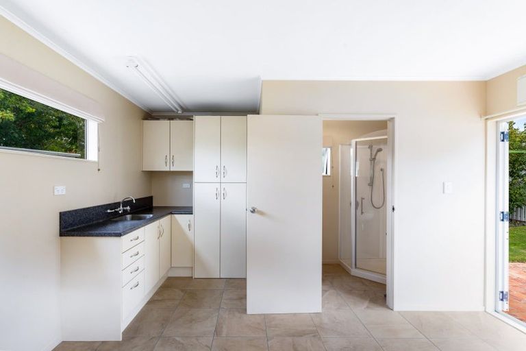 Photo of property in 25 Trigg Crescent, Taradale, Napier, 4112