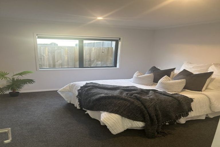 Photo of property in 10 Wheat Street, Jacks Point, Queenstown, 9371