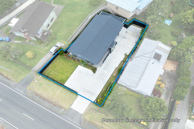 Photo of property in 25 Birdwood Road, Swanson, Auckland, 0612