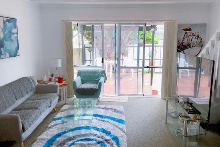Photo of property in 4/36 Koromiko Street, New Lynn, Auckland, 0600